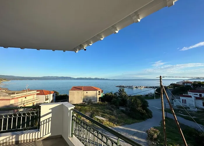 Eleni Greece - Wonderful Sea View Nea Roda