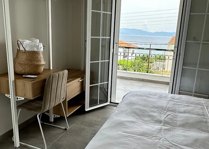 Eleni Greece - Wonderful Sea View Nea Roda